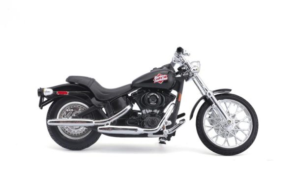 HARLEY-DAVIDSON 2002 FXSTB NIGHT TRAIN Escala -1:18 - Image 4