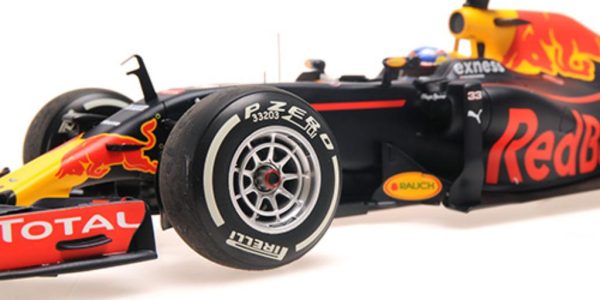 RED BULL RB12 #33 MAX VERSTAPPEN WINNER GP SPANJE 2016 Escala - 1:18 - Image 4