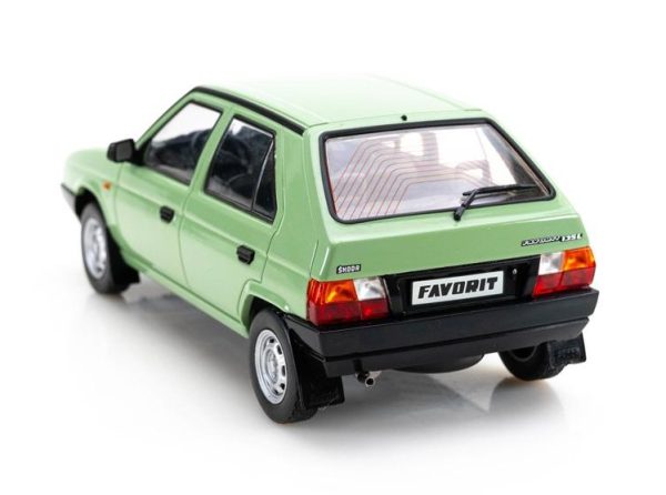 Skoda FAVORIT 1987 Escala - 1:24 - Image 4