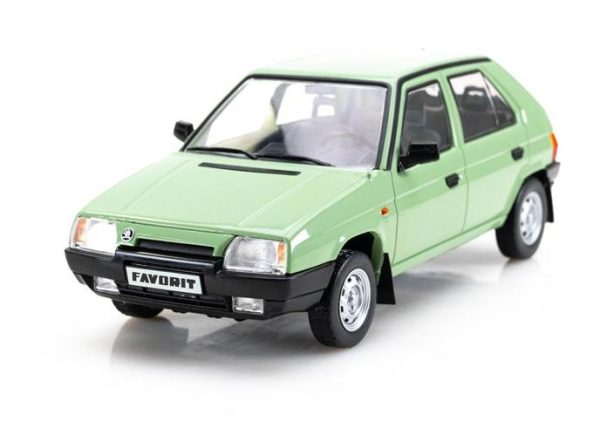 Skoda FAVORIT 1987 Escala - 1:24 - Image 3