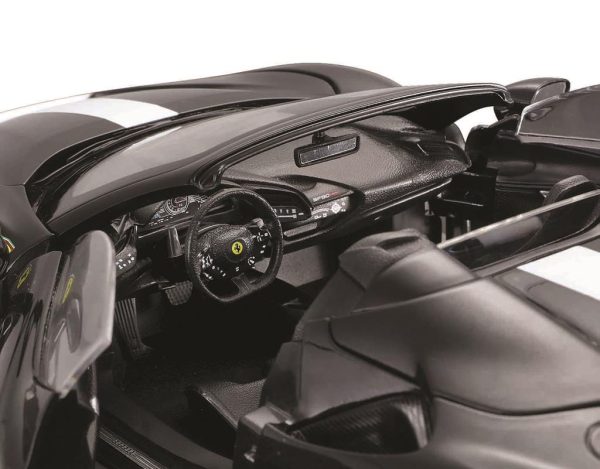 Ferrari SF90 SPIDER ASSETTO FIORANO Escala 1:18 - Image 2