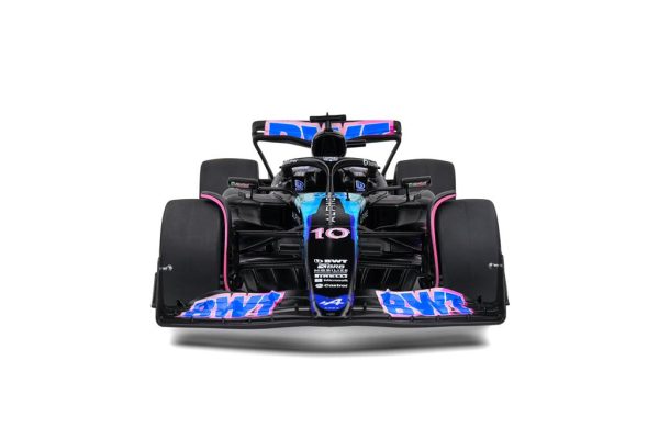 BWT Racing A524 #10 PIERRE GASLY PRESENTATION F1 - Escala 1:18 - Image 2