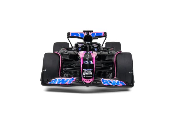 BWT Racing A524 #31 ESTEBAN OCON PRESENTATION F1  - Escala 1:18 - Image 6