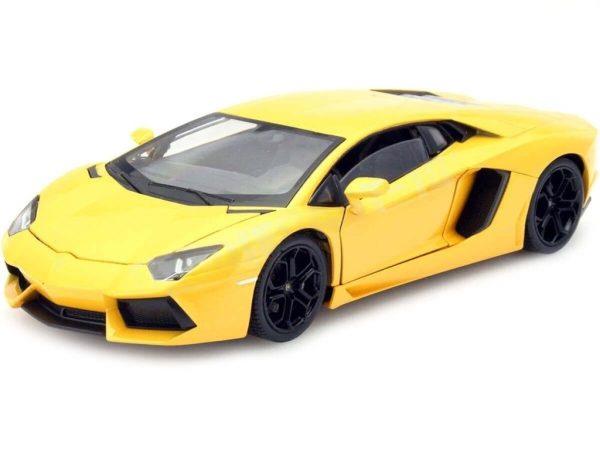 Lamborghini AVENTADOR LP700-4 - Escala 1:24
