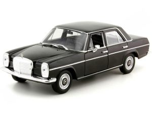 Mercedes Benz 220 - Escala 1:24