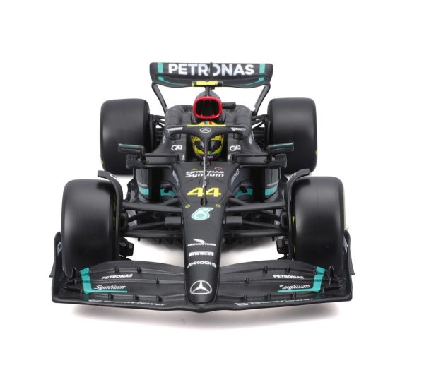 MERCEDES-AMG PETRONAS F1 W14 E PERFORMANCE #44 LEWIS HAMILTON 2023 Escala 1:24 - Image 3