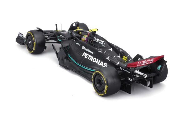 MERCEDES-AMG PETRONAS F1 W14 E PERFORMANCE #44 LEWIS HAMILTON 2023 Escala 1:24 - Image 5