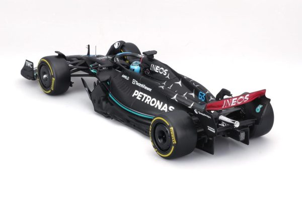 MERCEDES-AMG PETRONAS F1 W14 E PERFORMANCE #63 GEORGE RUSSELL 2023 Escala 1:24 - Image 5