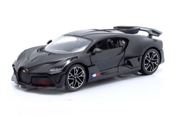Bugatti DIVO SPECIAL EDITION (MATTE BLACK SERIES) - Escala 1:24