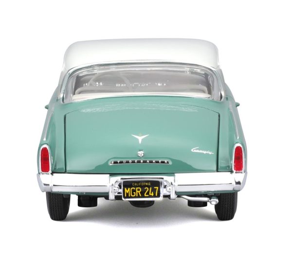 Studebaker STARLINER 1953 Escala - 1:18 - Image 4