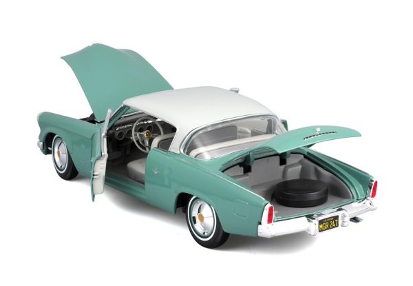 Studebaker STARLINER 1953 Escala - 1:18 - Image 2