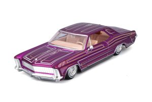 Buick RIVIERA 1965 Escala - 1:24