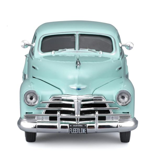 Chevrolet FLEETLINE AEROSEDAN 1948 Escala - 1:24 - Image 5