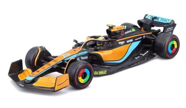 Mclaren MCL 36 #4 LANDO NORRIS 2022 with helmet - Escala 1:43