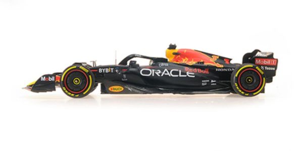 RED BULL RACING ORACLE B18 #1 MAX VERSTAPPEN - WINNER ABU DHABI GP 2022 Escala - 1:43 - Image 3