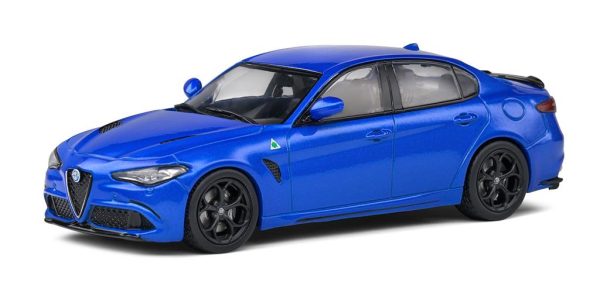 Alfa Romeo GIULIA QUADRIFOGLIO - Escala 1:43