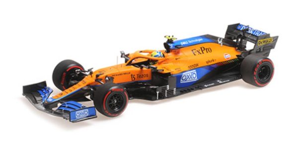 MCLAREN F1 TEAM MCL35M #4 LANDO NORRIS - POLE POSITION RUSSIAN GP 2021 Escala - 1:18