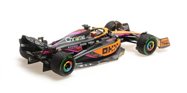 MCLAREN F1 TEAM MCL36 #3 DANIEL RICCIARDO SINGAPORE GP 2022 Escala - 1:18 - Image 4