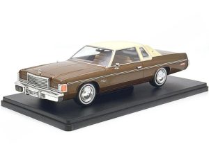 Dodge ROYAL MONACO COUPE 1977 Escala - 1:24