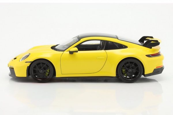 PORSCHE 911 GT3 2022 - Escala:1:18 - Image 4